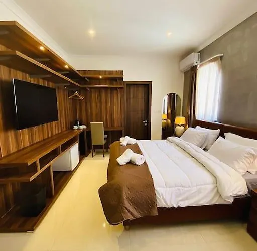 Velver Mansion, Malta - Luxury With Pool Naxxar