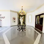 Villa Velver Mansion, Malta - Luxury With Pool *