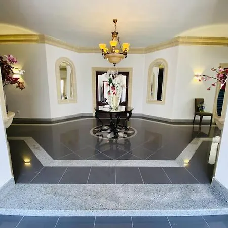 Velver Mansion, Malta - Luxury With Pool *