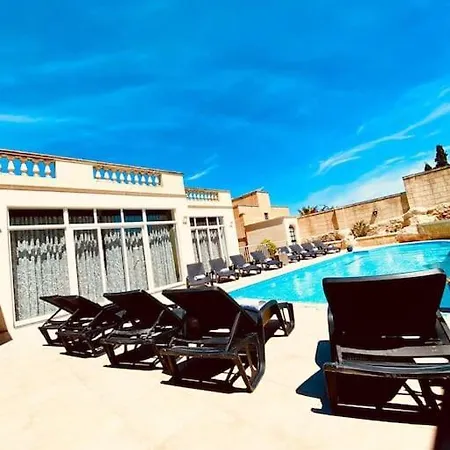 Velver Mansion, Malta - Luxury With Pool *