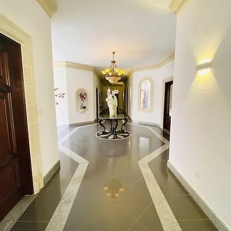 Velver Mansion, Malta - Luxury With Pool Villa