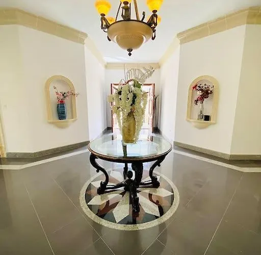 Velver Mansion, Malta - Luxury With Pool * Naxxar